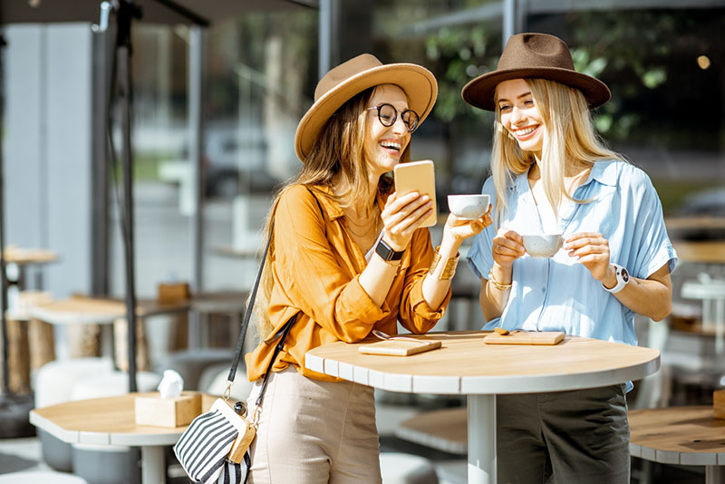 Coffee tastes better with friends