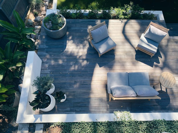 Relax outdoors